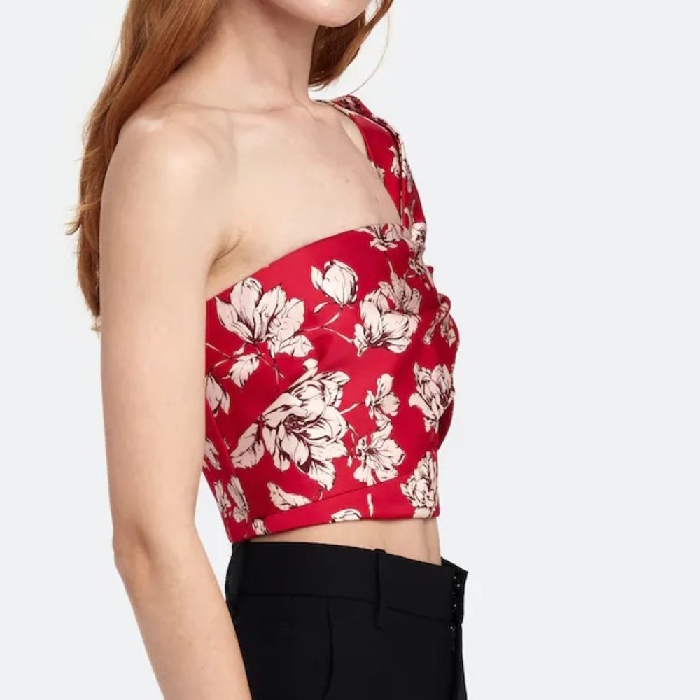 AMUR Red Floral One-Shoulder Crop Top - Picture 2 of 4